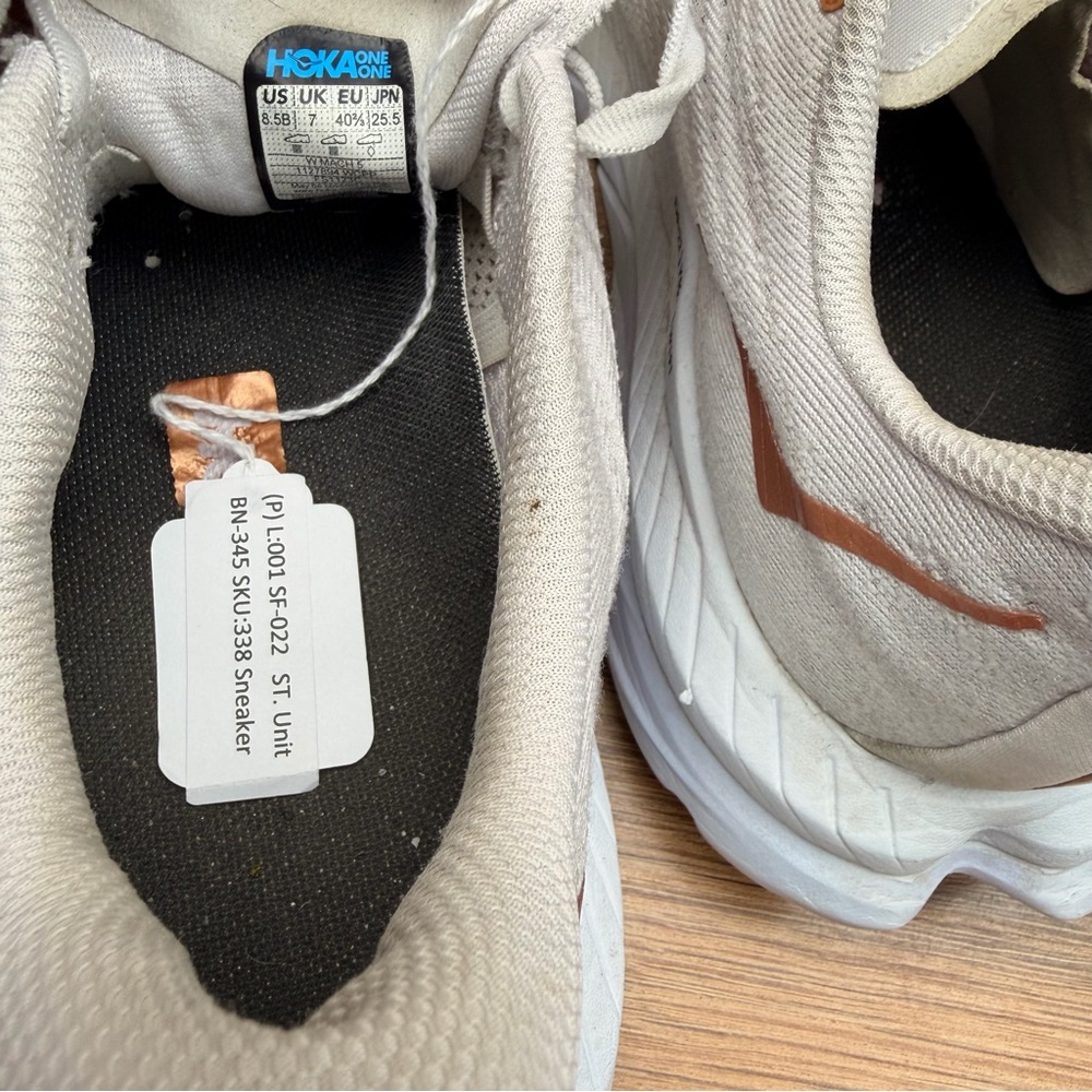 Hoka One One Mach 5 Sneaker Mens Size 8.5B White & Copper Running Shoes - Picture 7 of 8